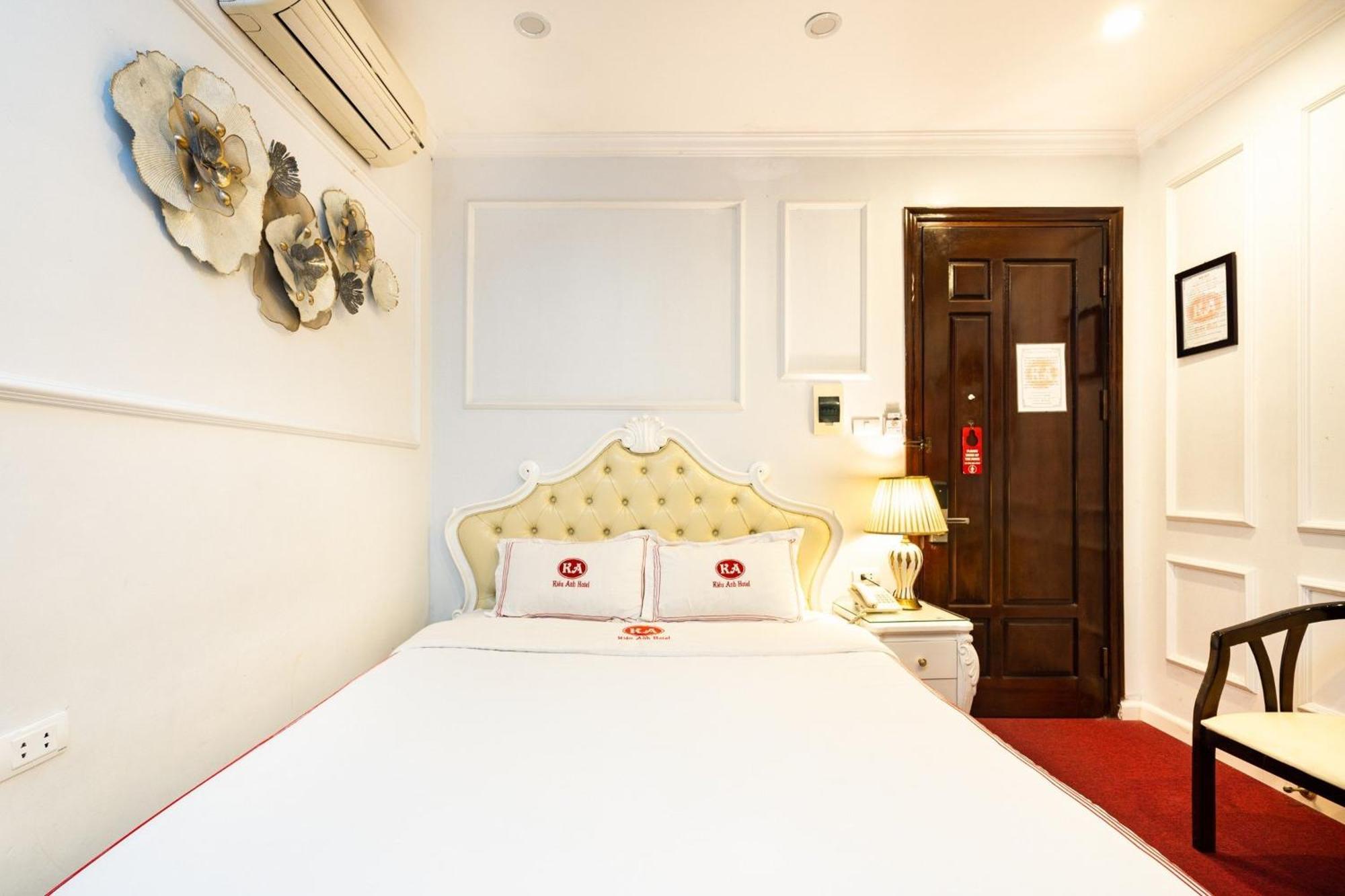 Kieu Anh Hotel - 81 Trung Kinh - By Bay Luxury Hanoi Eksteriør bilde